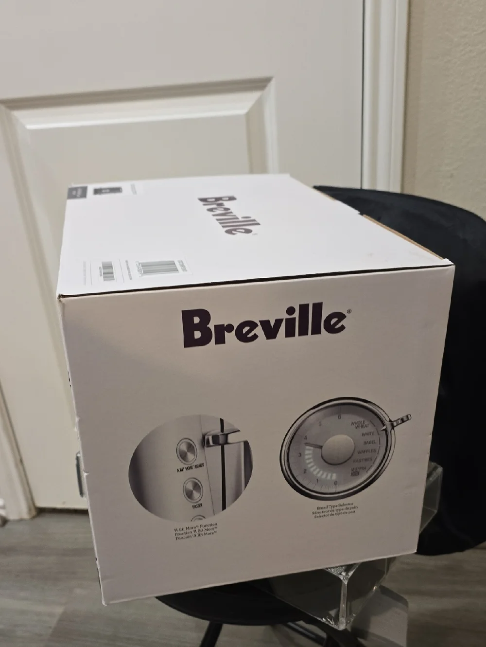 Breville The Toast Select Luxe Noir Edition - Picture 10 of 11